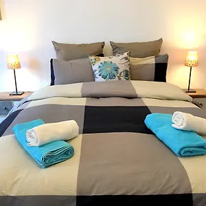 2* Casa de hóspedes Lisbonera