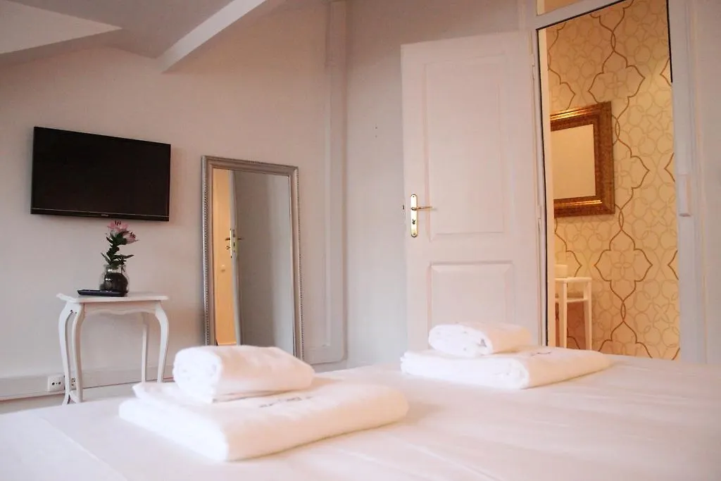 Гостевой дом The Sky Lofts Lisbon - Guesthouse Португалия